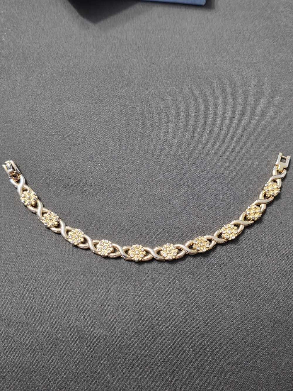 Estate - Two-Tone Gold Fashiom Floral Tennis Bracelet - Item 506